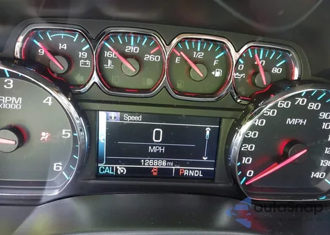 2018 Chevrolet Silverado 1500 1Lt z USA, uszkodzony, nr VIN 3GCUKREC2JG518840